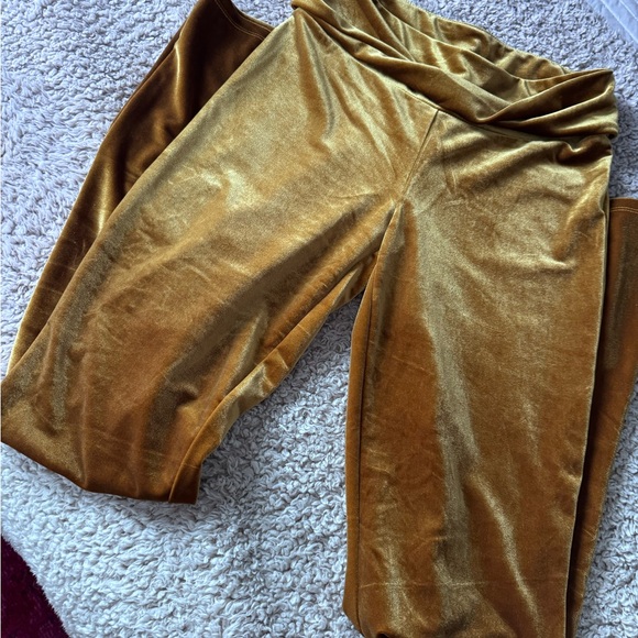 Forever 21 Golden Velvet Fabric - Picture 5 of 5